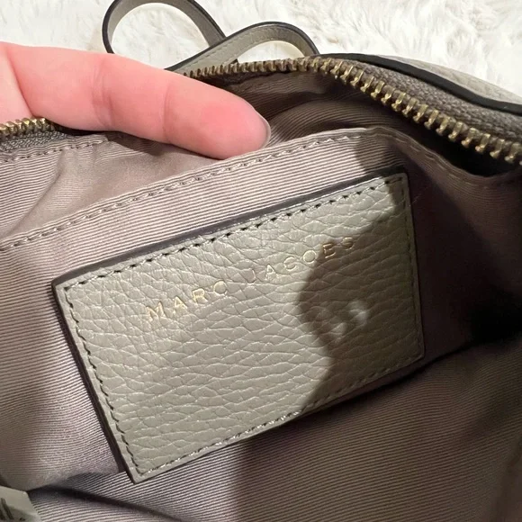 Marc Jacobs Leather Crossbody - Picture 8 of 9